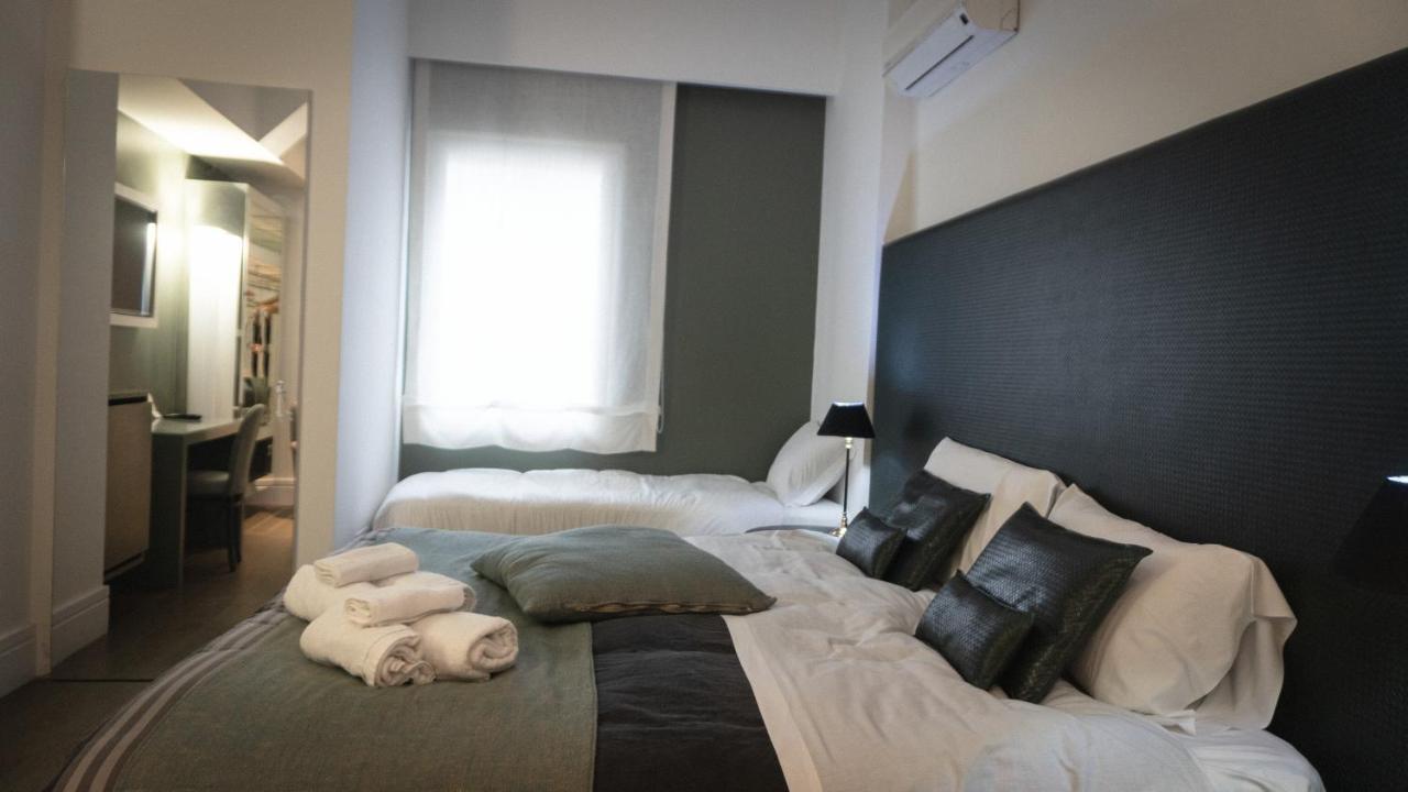 Xenia Luxury Rooms เรจโจ ดี คาลาเบีย ภายนอก รูปภาพ